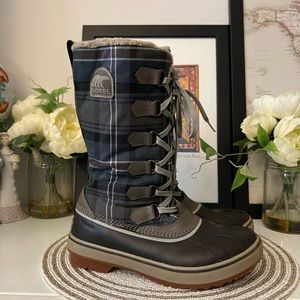 Sorel women’s snow boots